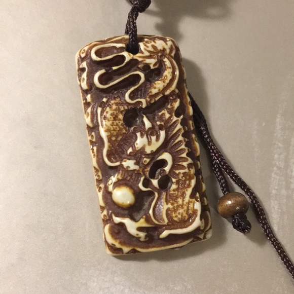 Dragon stone craving keychains - Picture 2 of 2